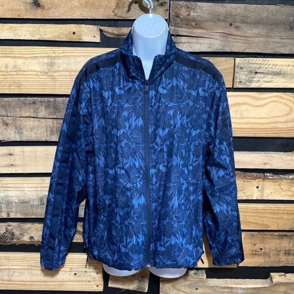 Athleta 986271 Sightseer Lace Jacket Cottage Blue Floral Print Size‎ Small